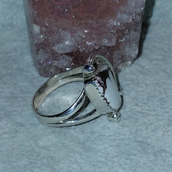 Wild Horse Jasper Horn Shaped Silver Statement Ring - Picture 11 of 15